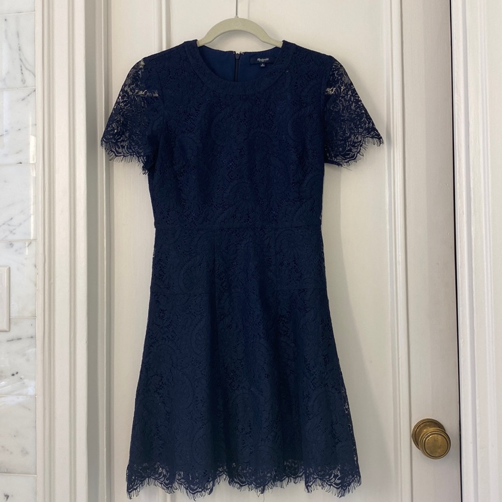 Madewell lace Dress in navy, perfect condition